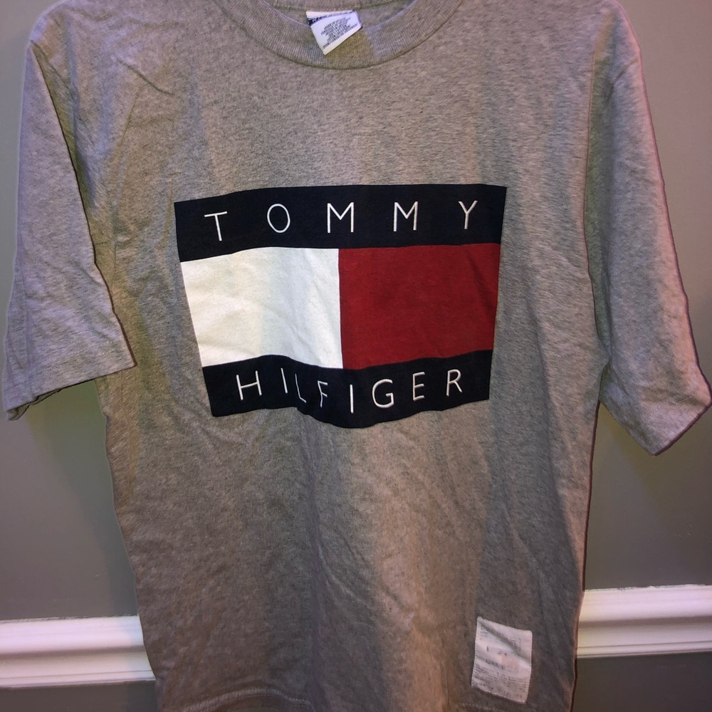 vintage logo tommy hilfiger gray t-shirt short sleeve